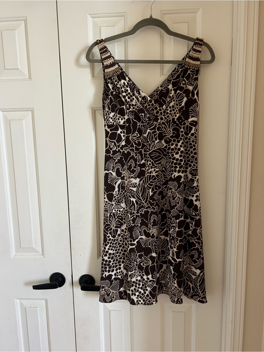 Talbots Sleeveless V-Neck Floral Midi Dress in Brown and Cream